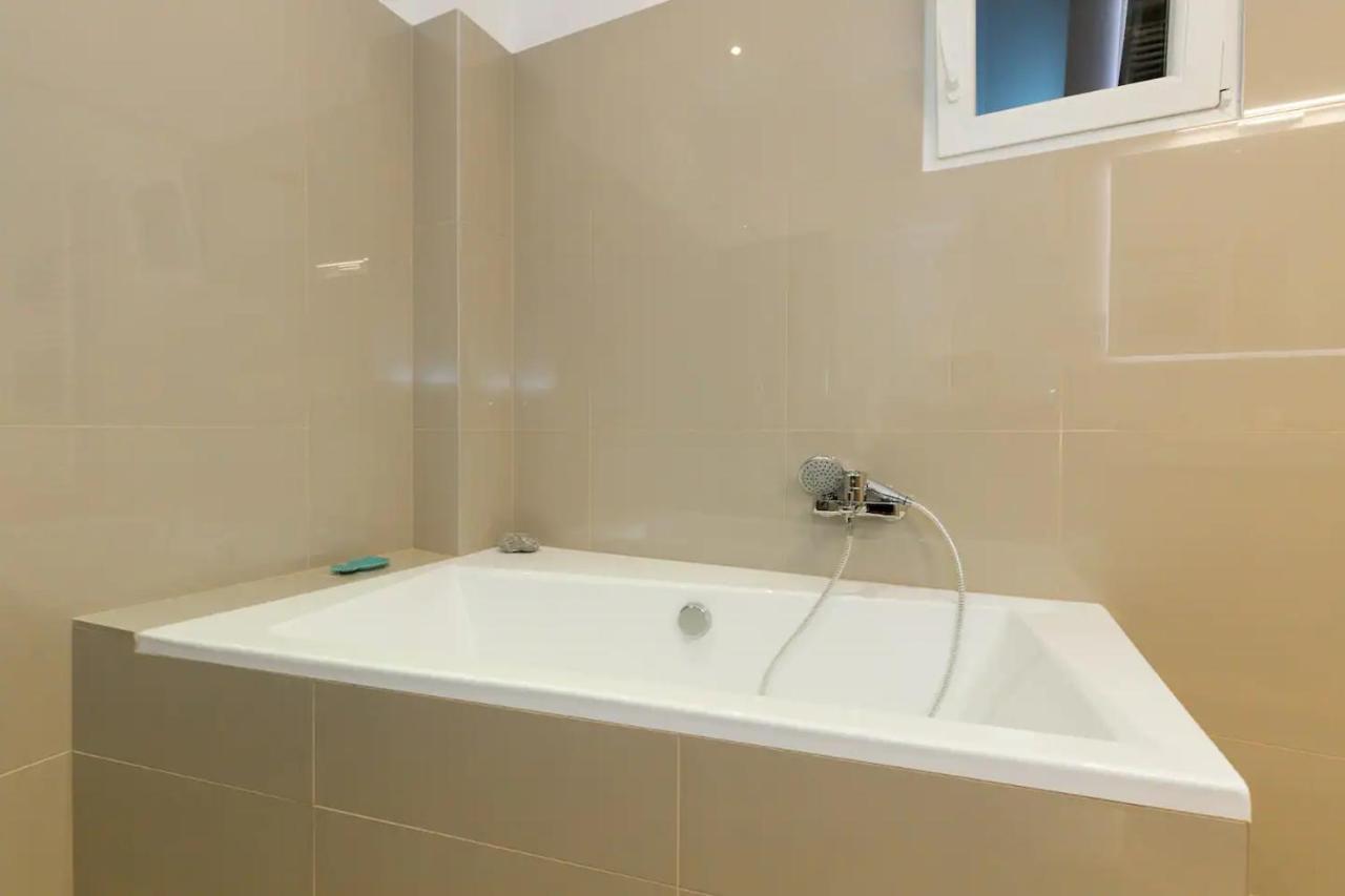 Kresz Geza 29 Westend Station 2 Bedrooms+Living Ac Будапешт Экстерьер фото